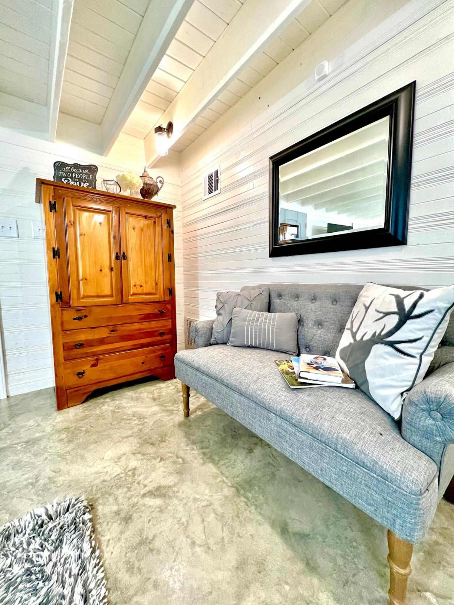 Вилла A Tranquil Retreat Loaded With Ambiance! Sleeps 10 Platt Экстерьер фото